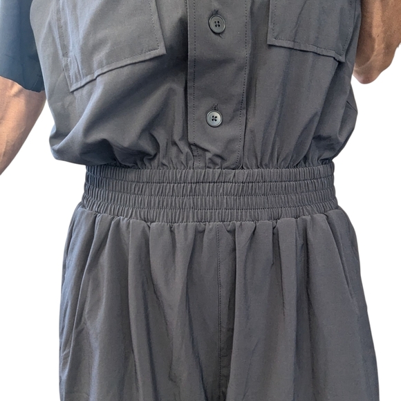 Vuori Black Utility Romper Womens M Short Sleeve Button Front Elastic Waist Jump - Picture 6 of 9